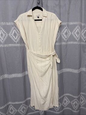 Universal Thread Midi Wrap Dress M